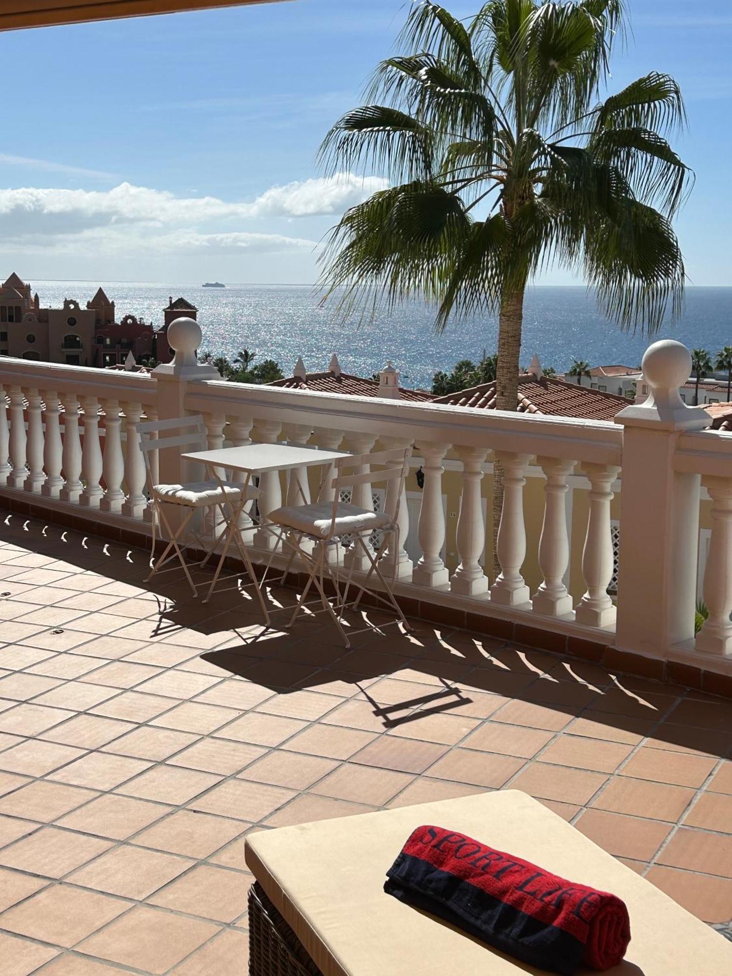 Playa Del Duque-Amazing Views 2 Bedroom Costa Adeje  Ngoại thất bức ảnh