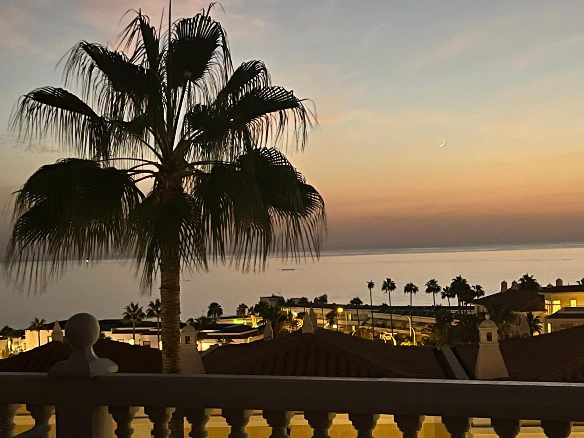 Playa Del Duque-Amazing Views 2 Bedroom Costa Adeje  Ngoại thất bức ảnh