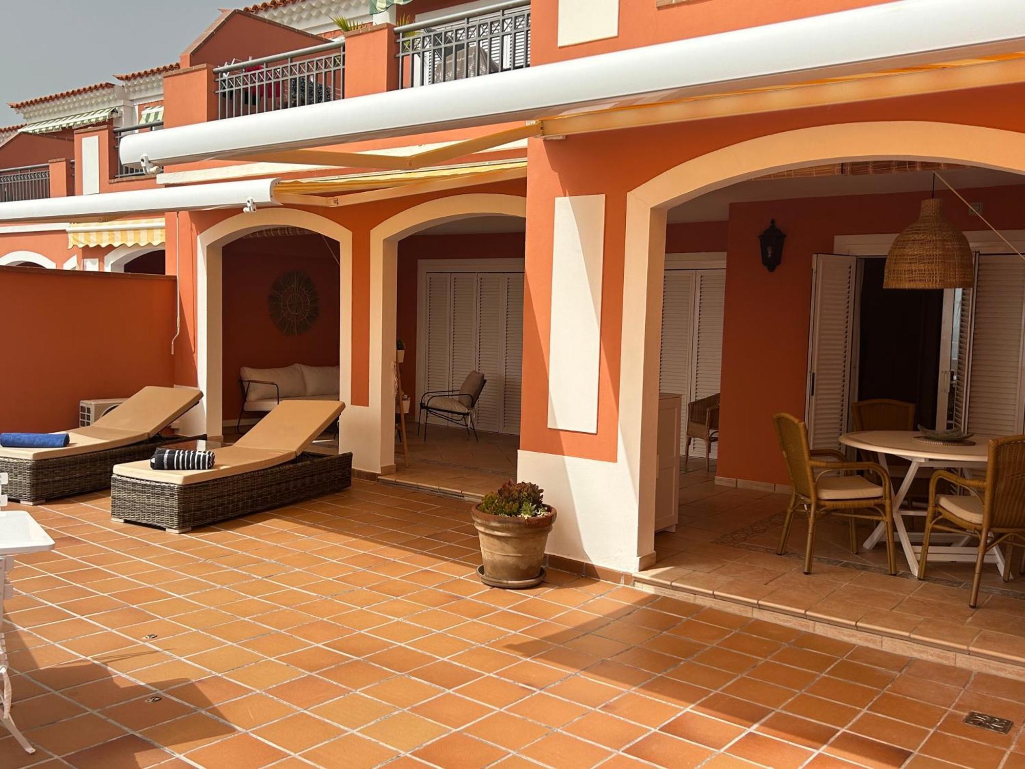 Playa Del Duque-Amazing Views 2 Bedroom Costa Adeje  Ngoại thất bức ảnh